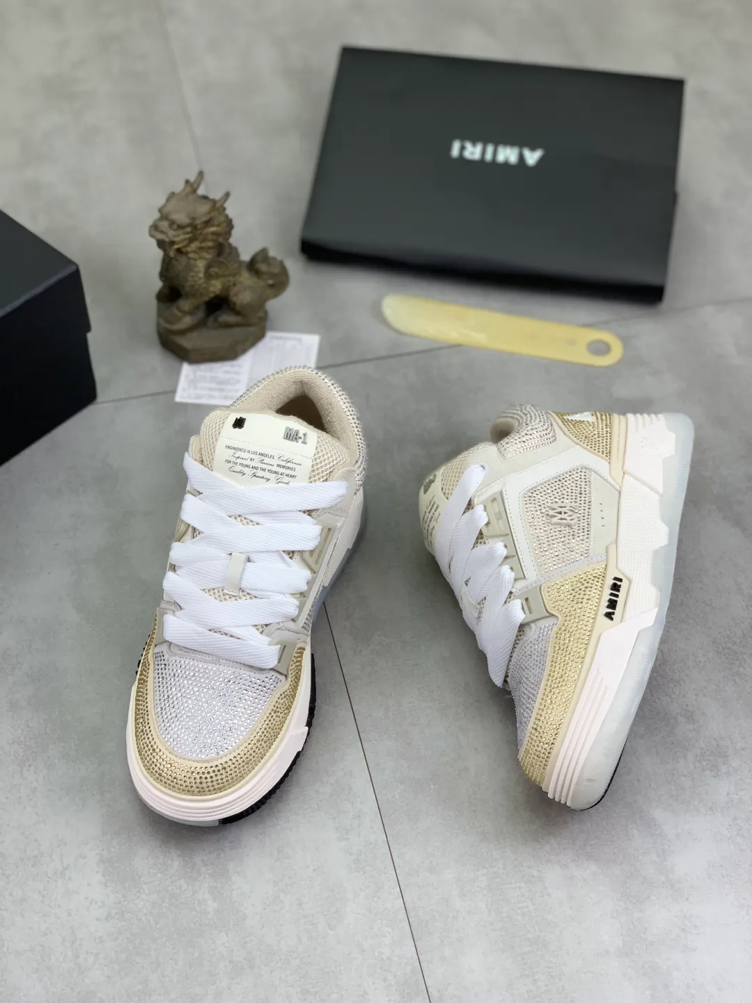 Men's men's shoes 💰P760 New [Amiri] hot diamond series Amiri - high-end quality original order casual shoes for couples 🧑‍🤝‍🧑 - Upper: 🔝Nappa calfskin, suede cowhide, canvas body hot work - Lining: brand mesh canvas cloth - Outsole: ultra-light tpu·rubber; multi-color molded outsole -Ultra-high quality control and exquisite workmanship: highlighted (high-end, extravagance, and class) -Size: Female 35-40 (41 customized) Male 38-45 (46 customized)